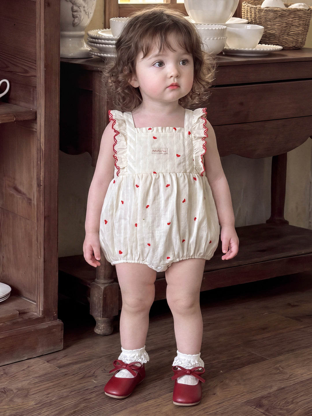 Cotton Romper for Baby Girls, Sweet Ruffled Heart-Shaped Triangular Bodysuit, Baby Girl Onesie Summer