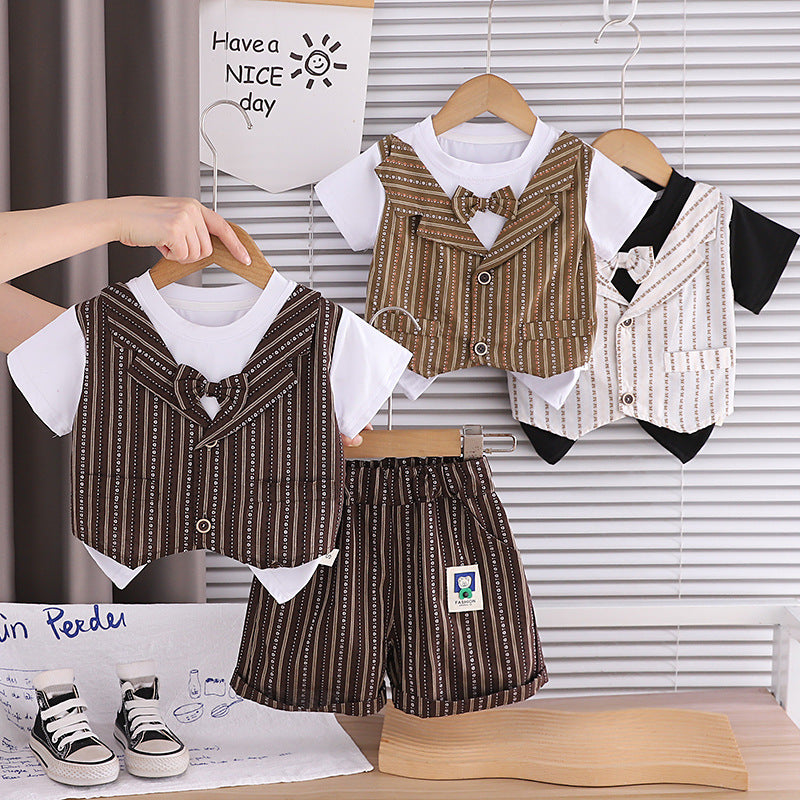Short sleeved two-piece summer baby clothes