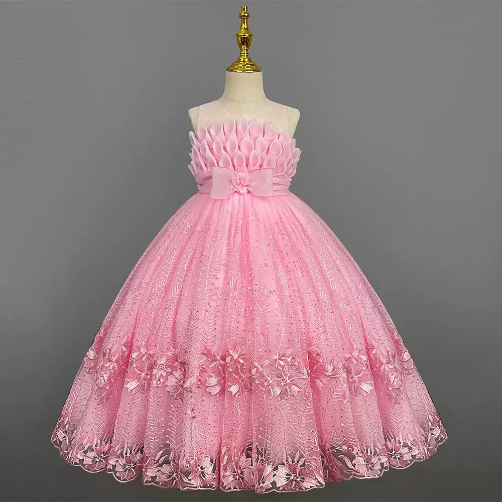 Wholesale Girls Luxury Princess Ball Gown with Floral Lace & Bow Detail – MOQ 50 Mixed Colors – 10 Pieces Per Color – $9Each