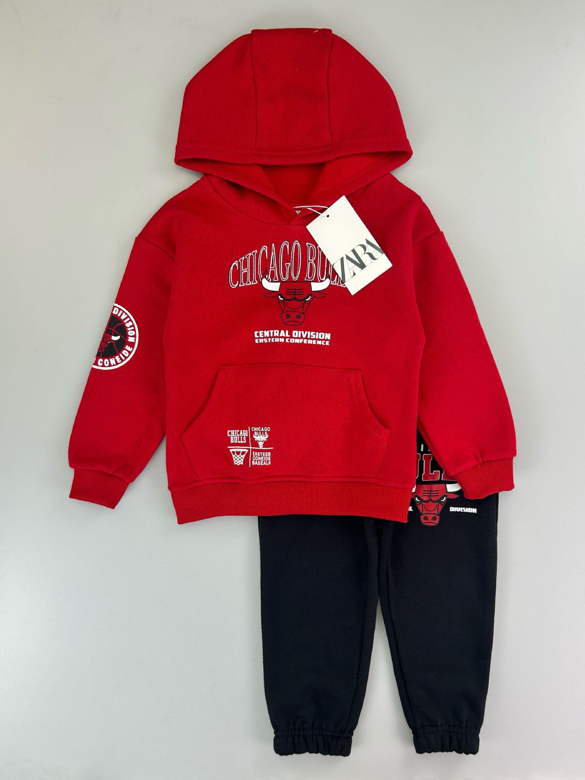 Mix-GC-110 | Kids' Minnie Mouse 2-Piece Tracksuit Set – Boys & Girls | Mixed Designs | Sizes 2-12 Years Old | $7.00/set | $84.00/dz | MOQ 500 | Total $3,500.00