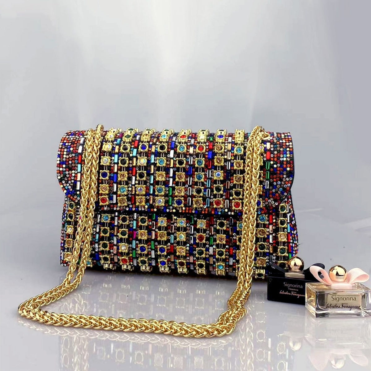 New Elegant Evening Dress Style Brooch-Adorned Clutch Bag with Rhinestones Chain Strap and Cheongsam Design for Formal Occasions