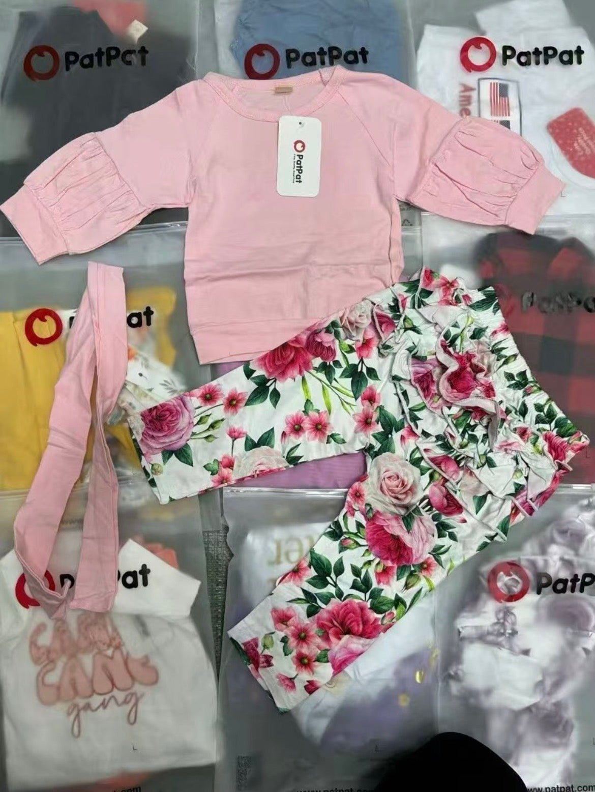 Mix Clothes Patpat Boys & Girls – Mix Size & Style | MOQ 100 pcs | Unit $2.30 | Dozen $27.60 | Code: Mix-GB-220