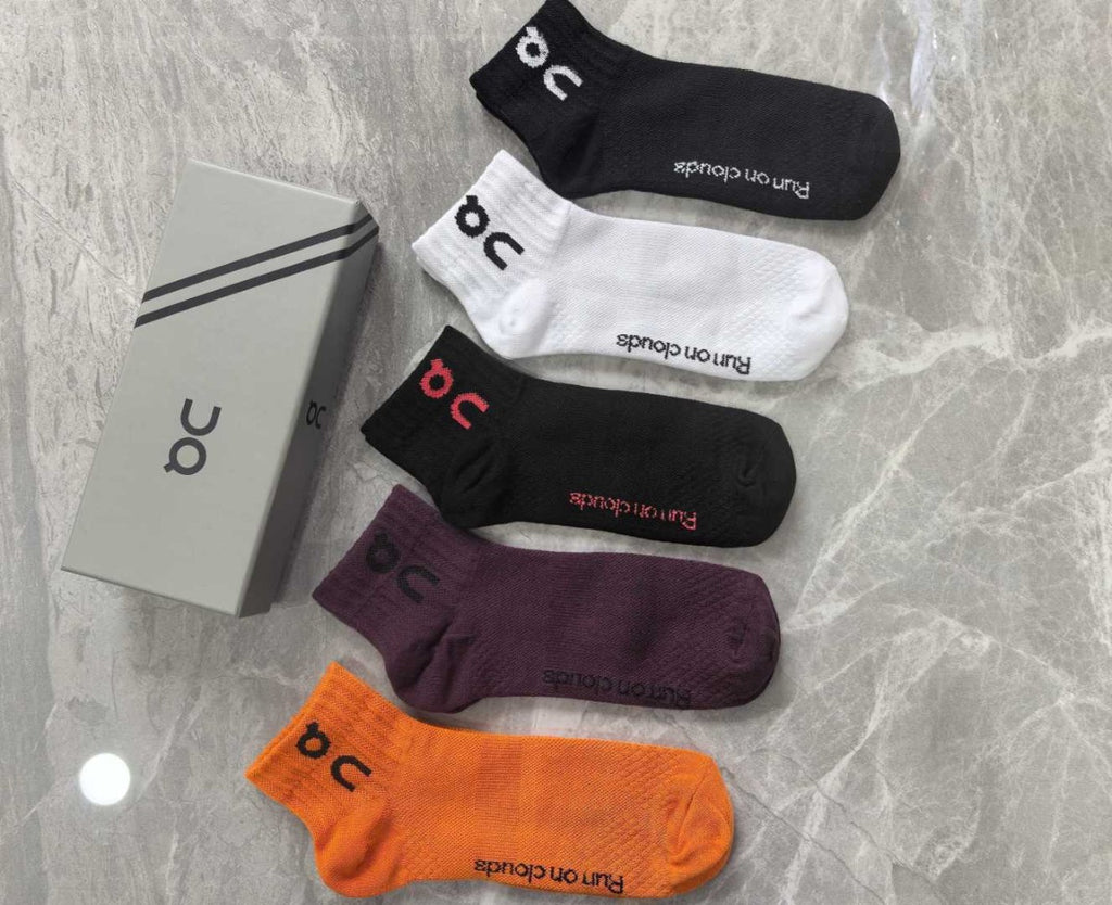 Mixed Kids' Socks Wholesale | Ages 2–12 | Boys & Girls | $2.50/Pair | MOQ 250 Pairs