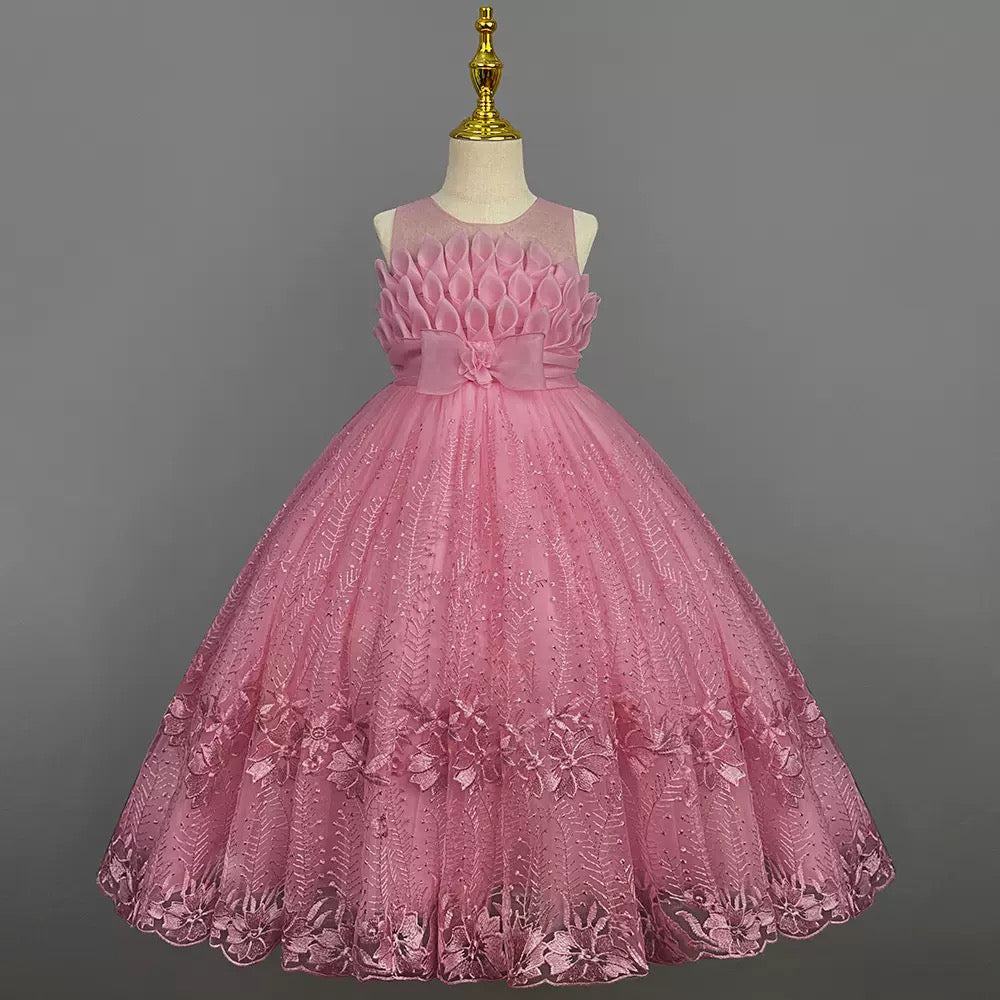 Wholesale Girls Luxury Princess Ball Gown with Floral Lace & Bow Detail – MOQ 50 Mixed Colors – 10 Pieces Per Color – $9Each