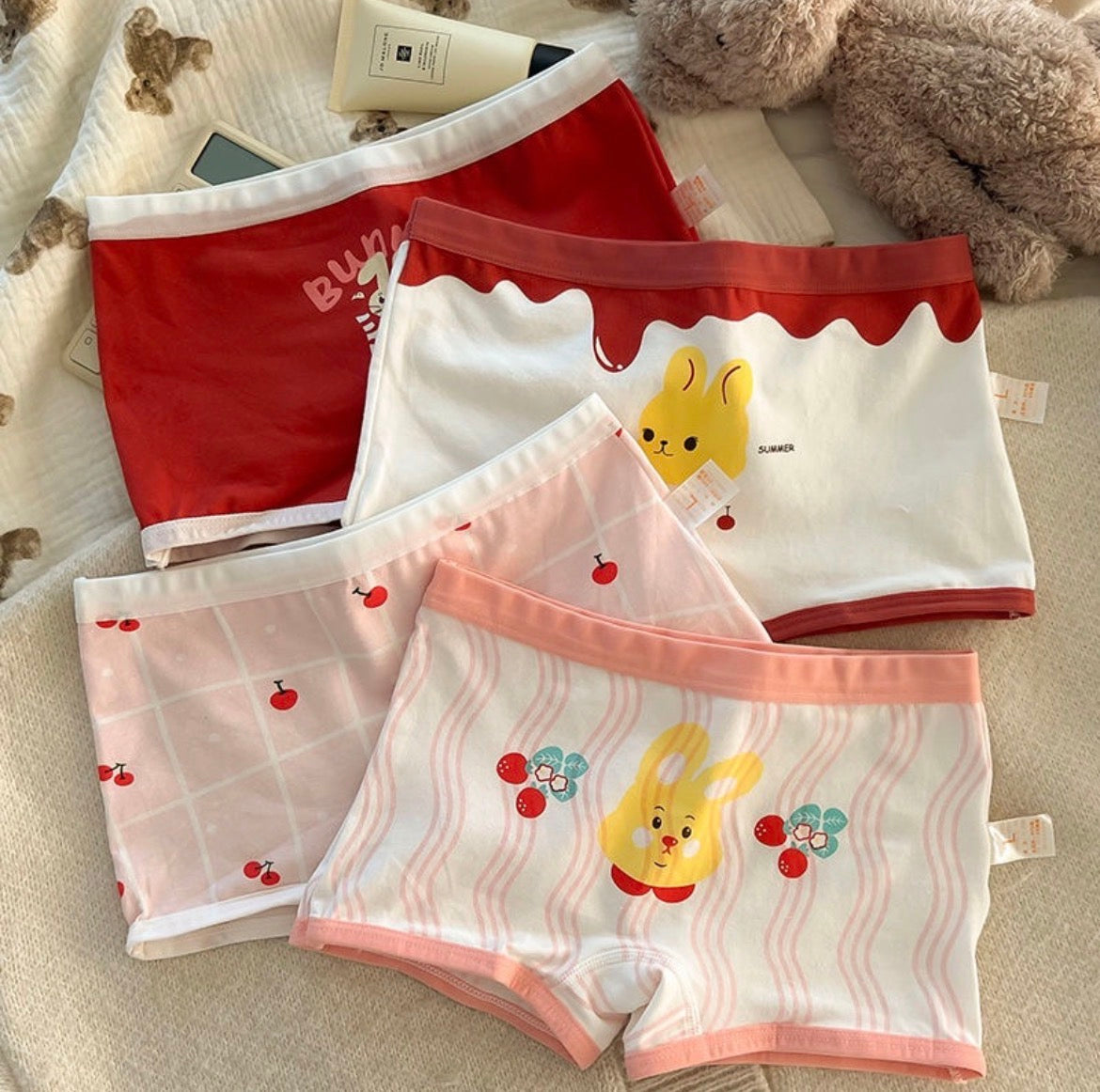 Mixed Design Kids Underwear Boys & Girls – $0.92 Each | Pack of 100 | MOQ: 3 Packs (300 pcs) – | Code: Mix-GB-219