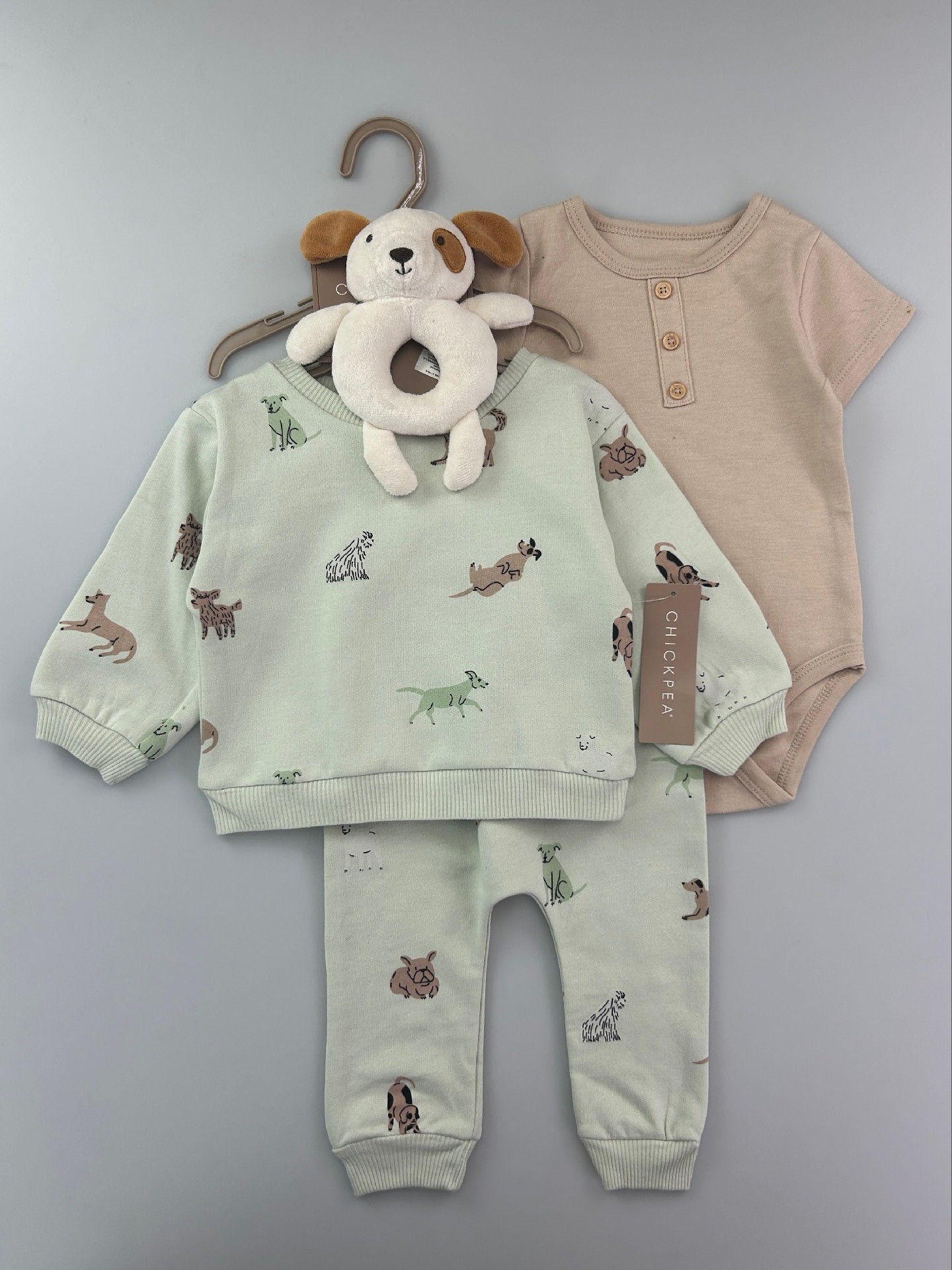 3-Piece Baby Bodysuit, Sweatshirt & Jogger Pants Outfit Set – Neutral Bear Print Unit Price &9.50| MOQ :12 each style