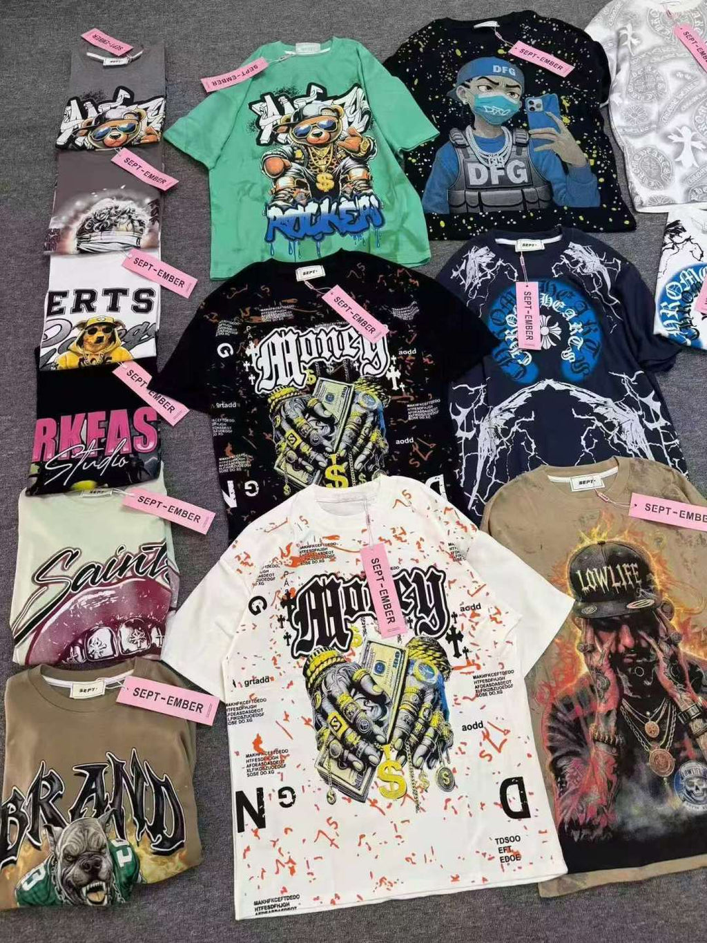 Mixed Graphic T-Shirts Assortment – MOQ 100 pcs | $6.00/pc / 300-380g