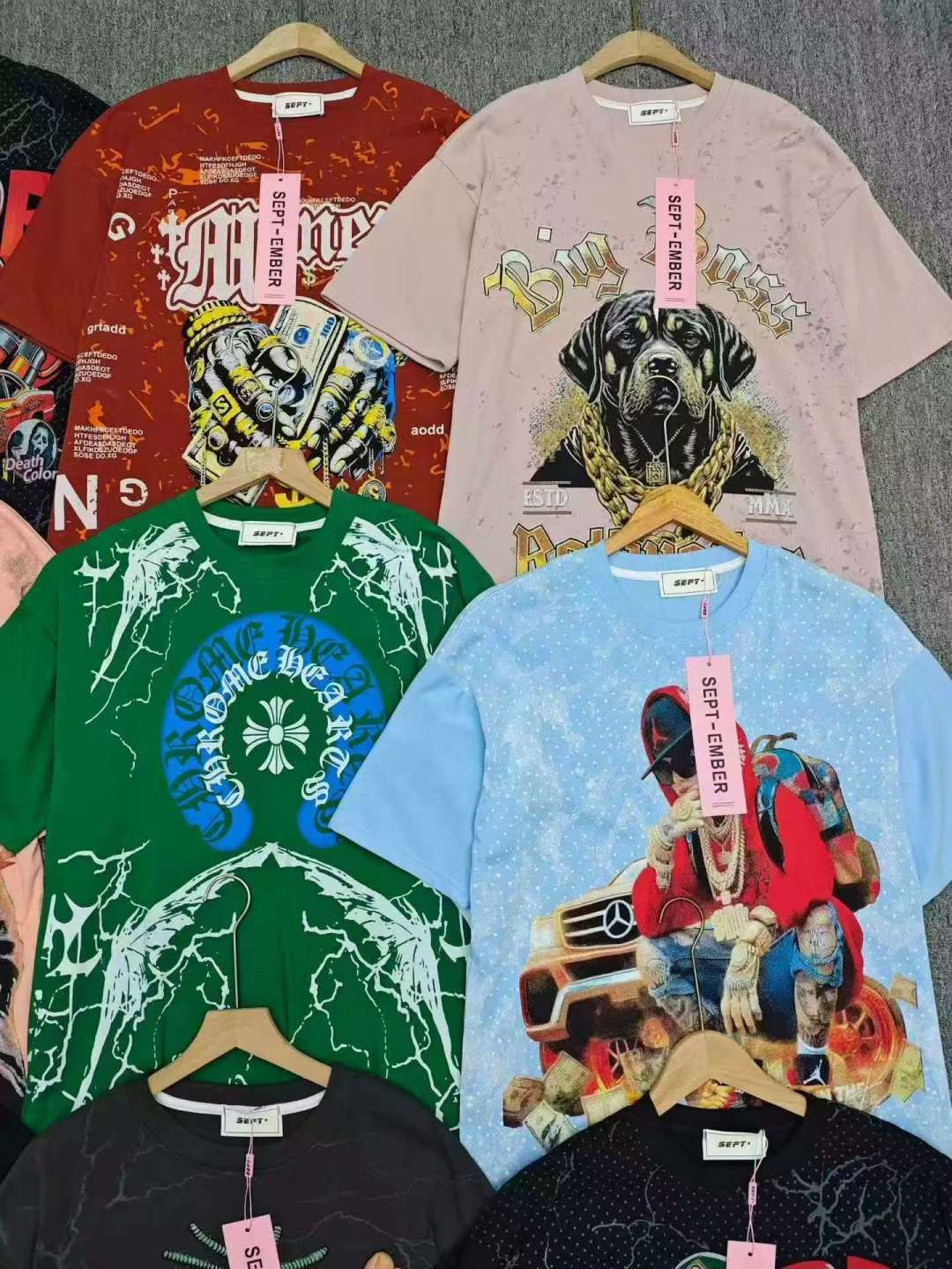 Mixed Graphic T-Shirts Assortment – MOQ 100 pcs | $6.00/pc / 300-380g