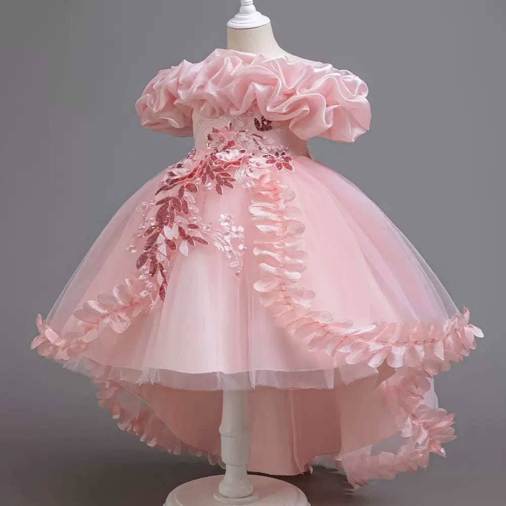 Wholesale Girls Luxury Off-Shoulder High-Low Princess Dress with Floral Embroidery – MOQ 50 Mixed Colors – 10 Pieces Per Color – $10 Each