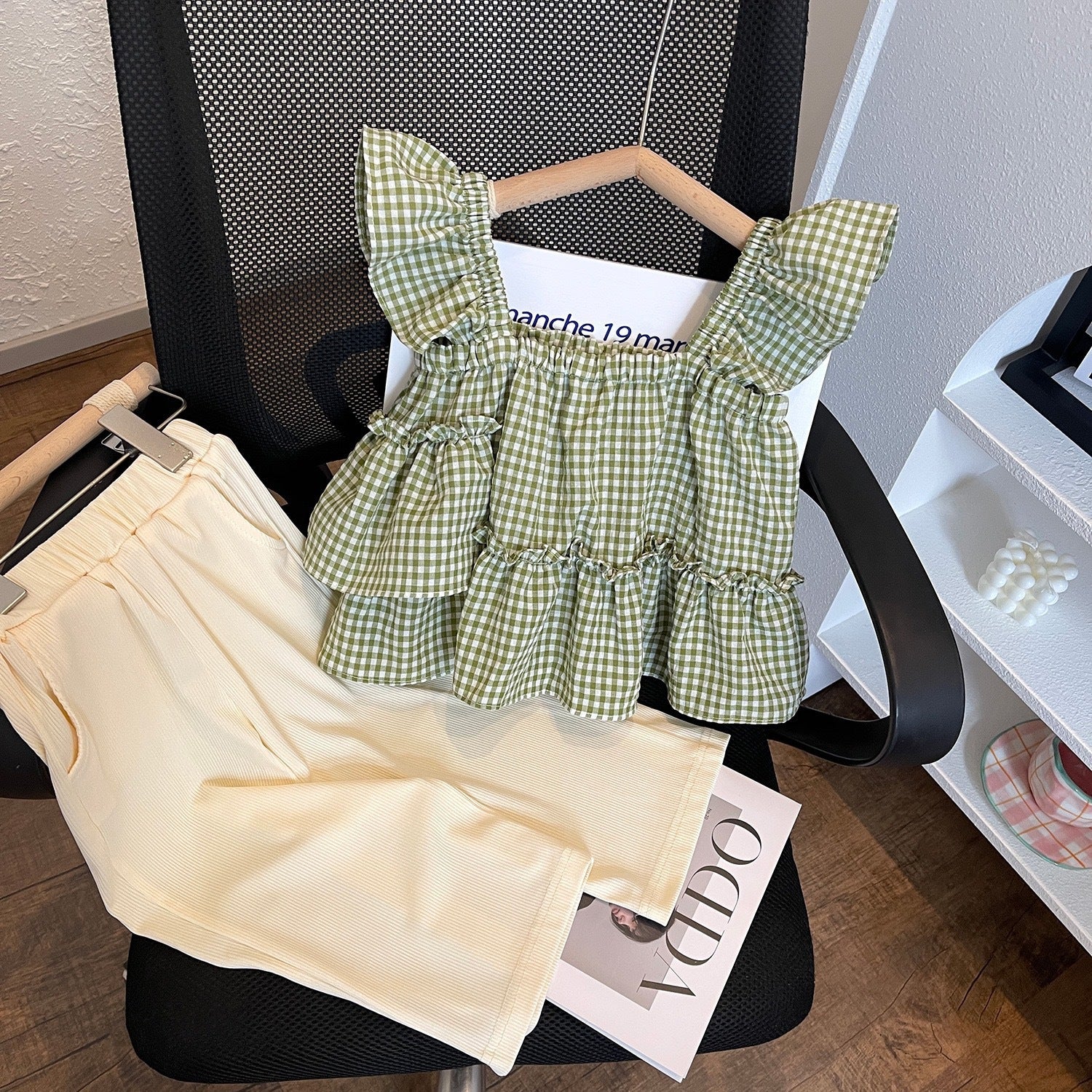 Cute Girls' Plaid Outfit Summer Set Sleeveless Top and Wide Leg Pants Two-Piece Casual Fashionable Baby Clothes