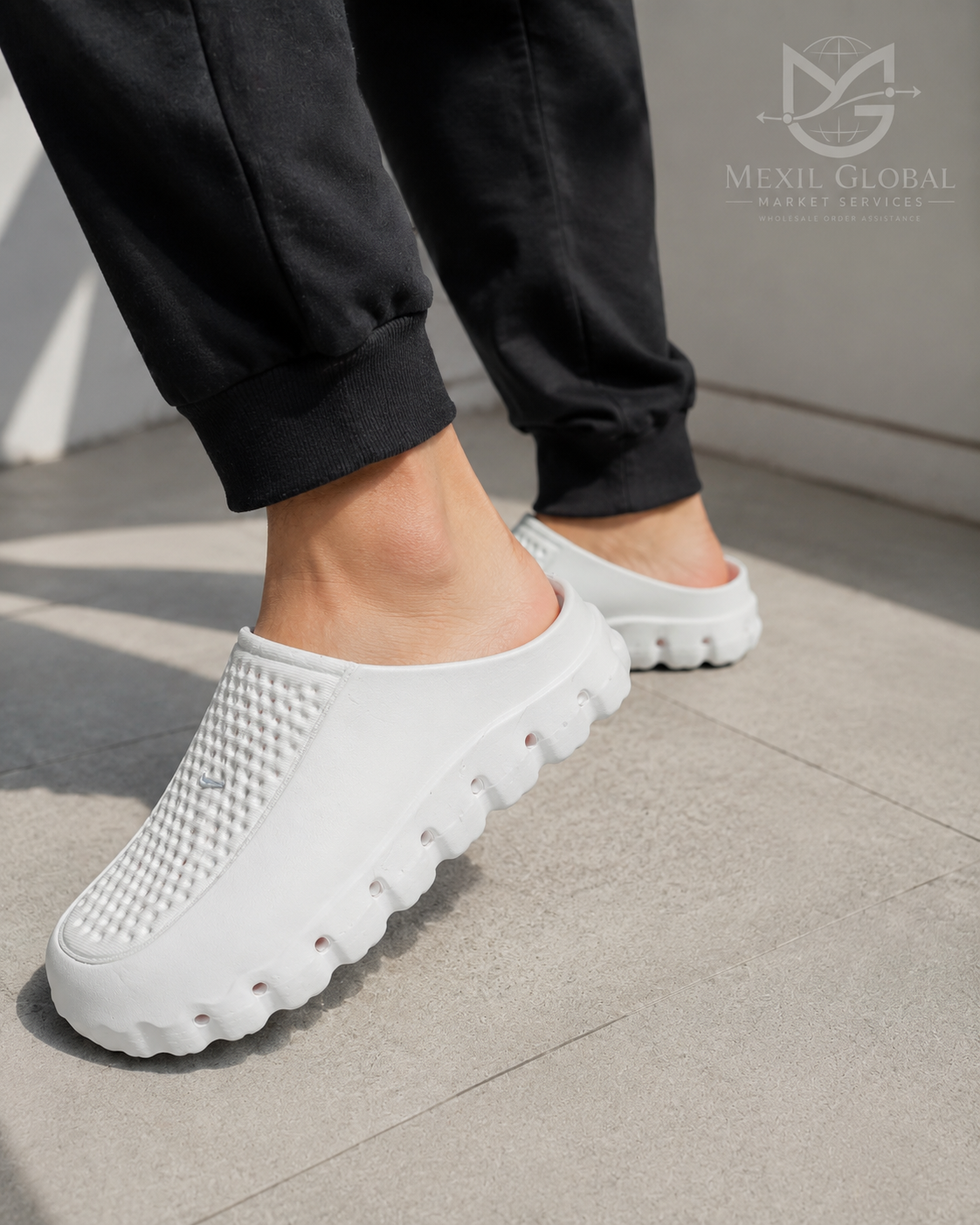 Adult Sandals — Bulk Wholesale (MOQ 80 pcs)