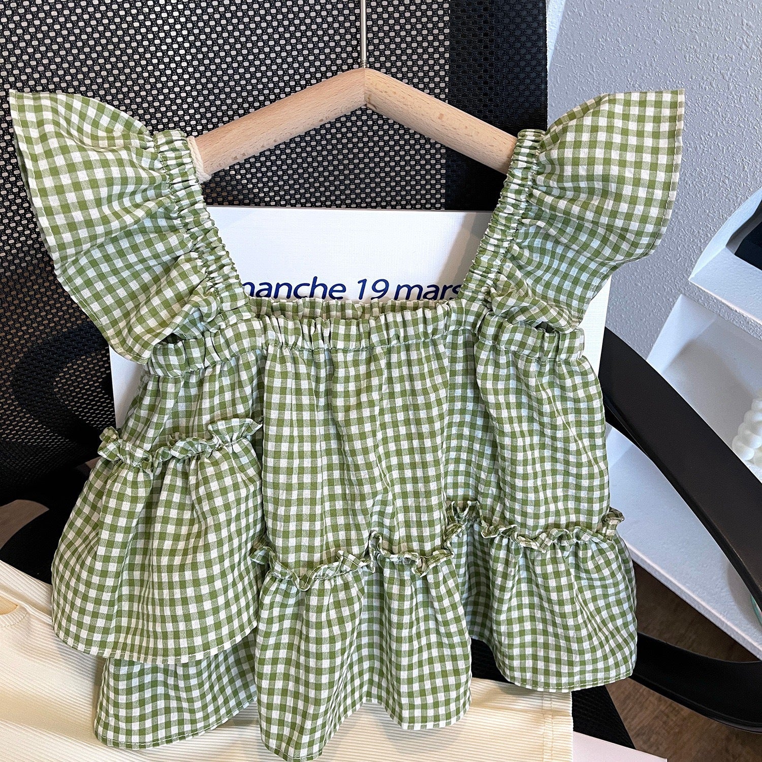 Cute Girls' Plaid Outfit Summer Set Sleeveless Top and Wide Leg Pants Two-Piece Casual Fashionable Baby Clothes