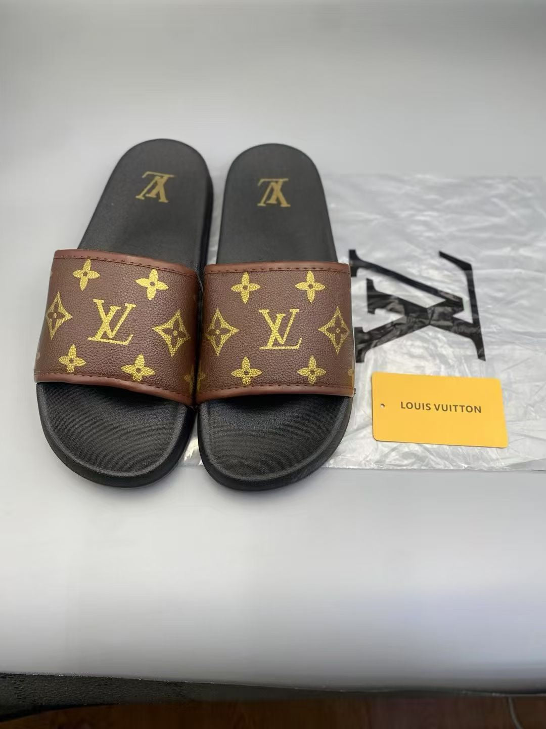 Chanel Tweed CC Logo Slide Sandals |all mixed  $12.5/pair | MOQ 120 Mixed | 2 Colors