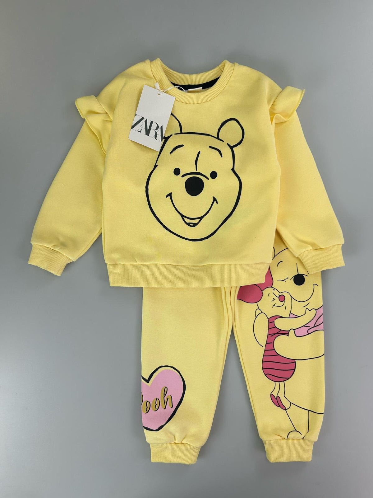 Mix-GC-110 | Kids' Minnie Mouse 2-Piece Tracksuit Set – Boys & Girls | Mixed Designs | Sizes 2-12 Years Old | $7.00/set | $84.00/dz | MOQ 500 | Total $3,500.00