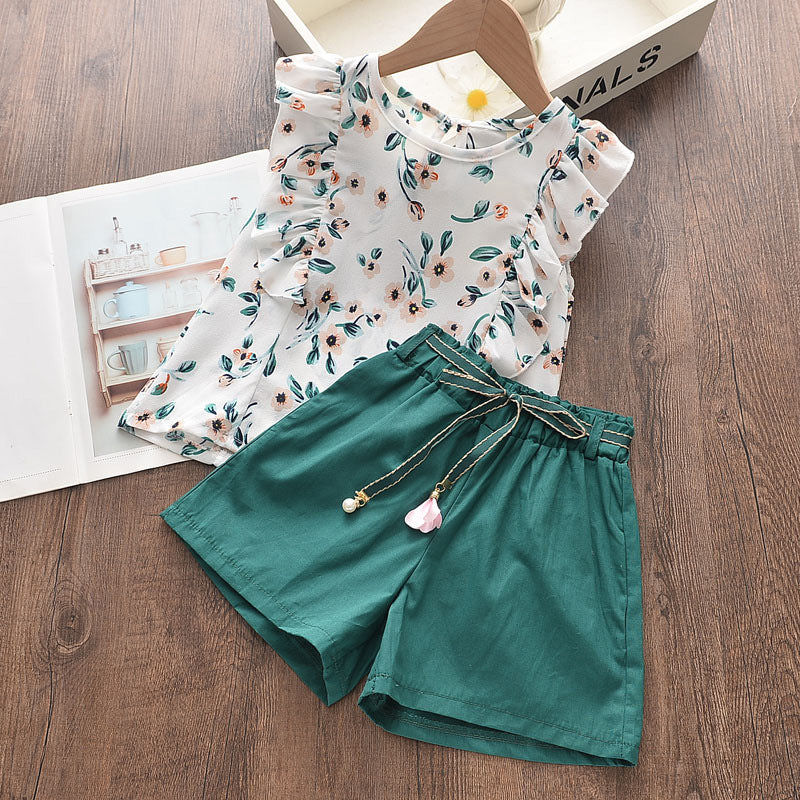 Girls' Small Floral Flutter Sleeve Top & Solid Shorts Two-Piece Set