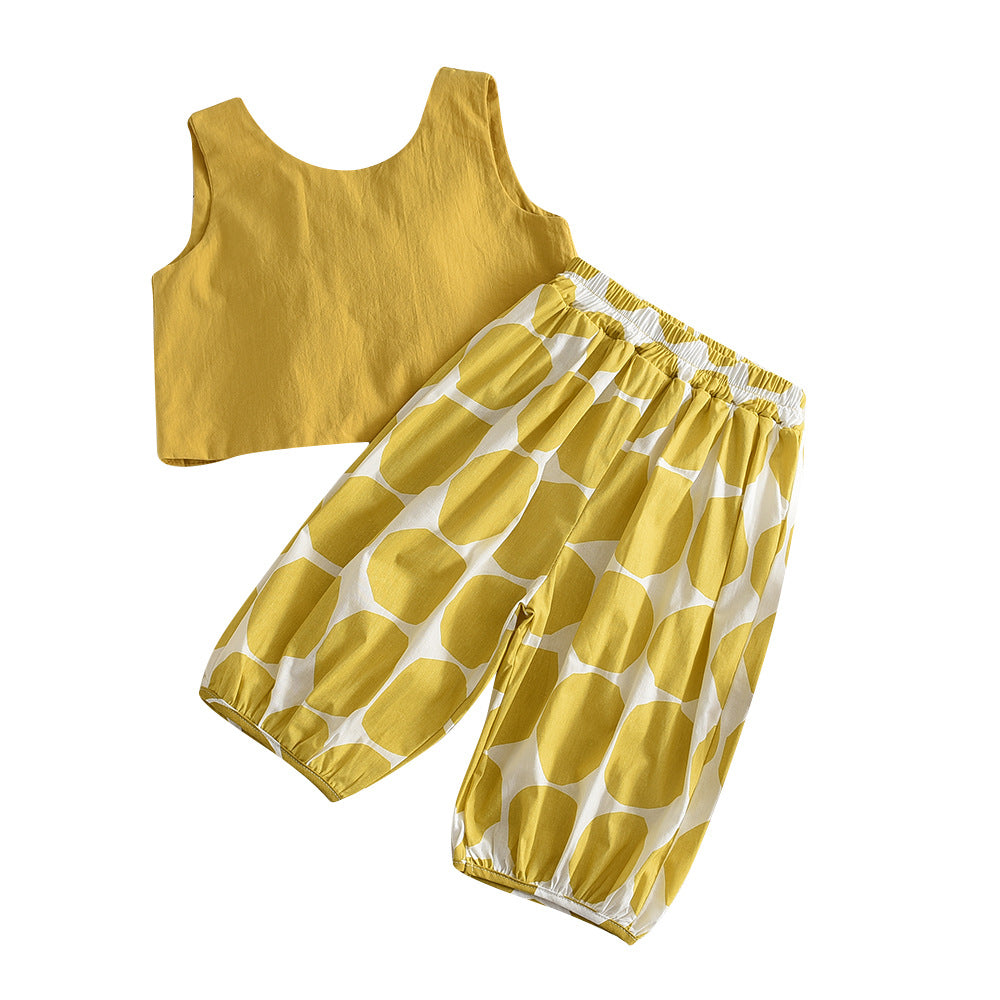 Baby Girl Cotton Sleeveless Top & Polka Dot Pants Two-Piece Set with Hat