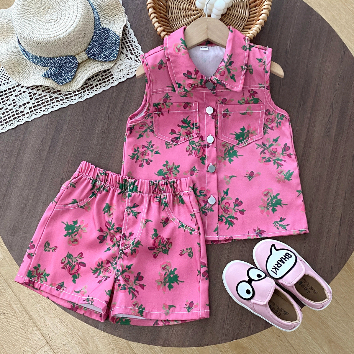 Cute Sleeveless Printed Top with Shorts Two-Piece Set for Girls Summer Fashion Kids Outfit