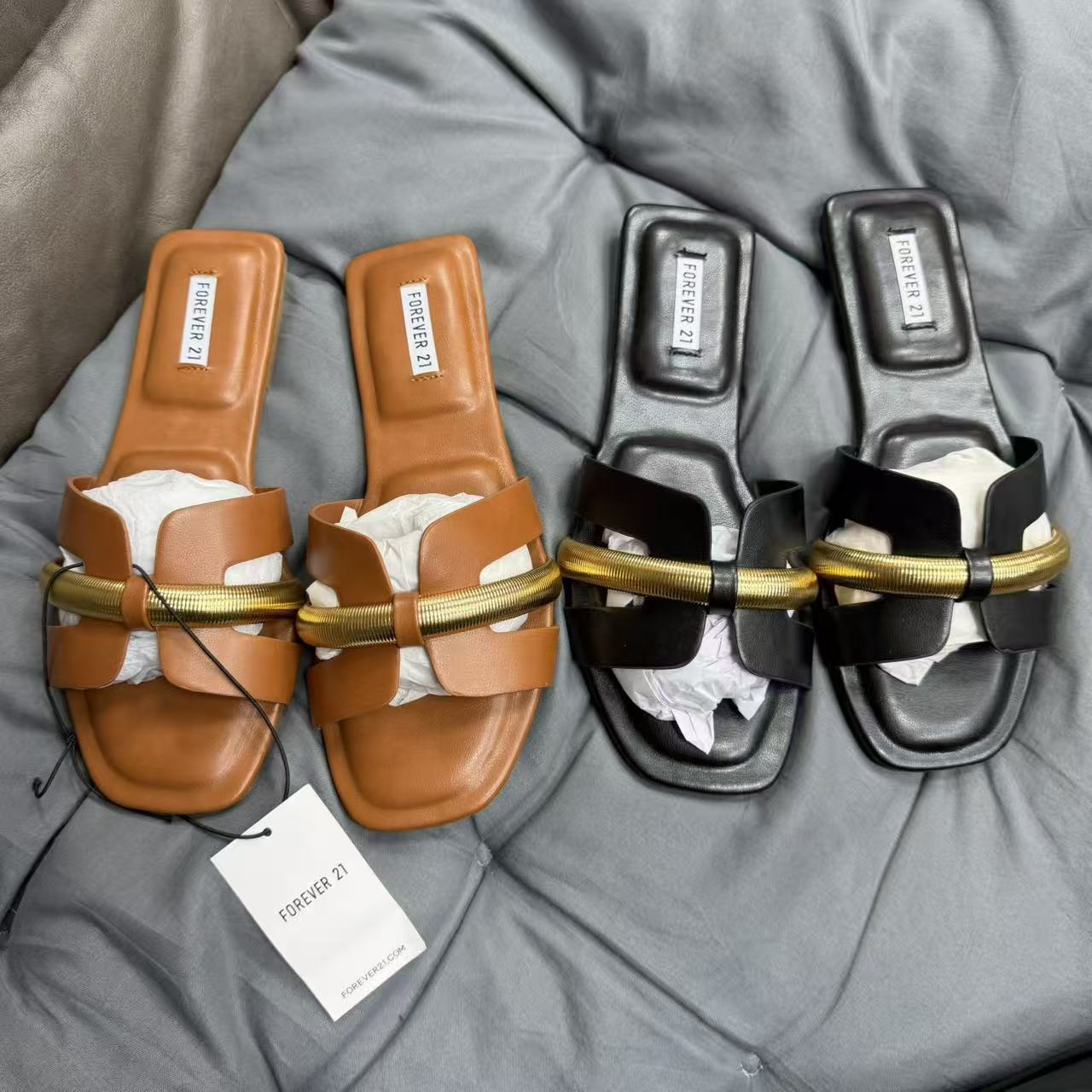 Sanchez A12 Flat Sandals for Women – Wholesale | $10.50/Pair | MOQ 10 Per Style | Black & Brown