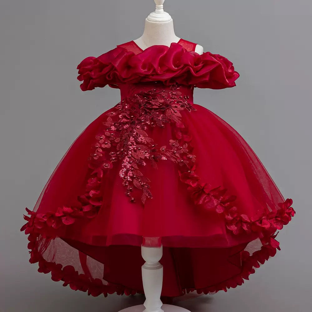 Wholesale Girls Luxury Off-Shoulder High-Low Princess Dress with Floral Embroidery – MOQ 50 Mixed Colors – 10 Pieces Per Color – $10 Each