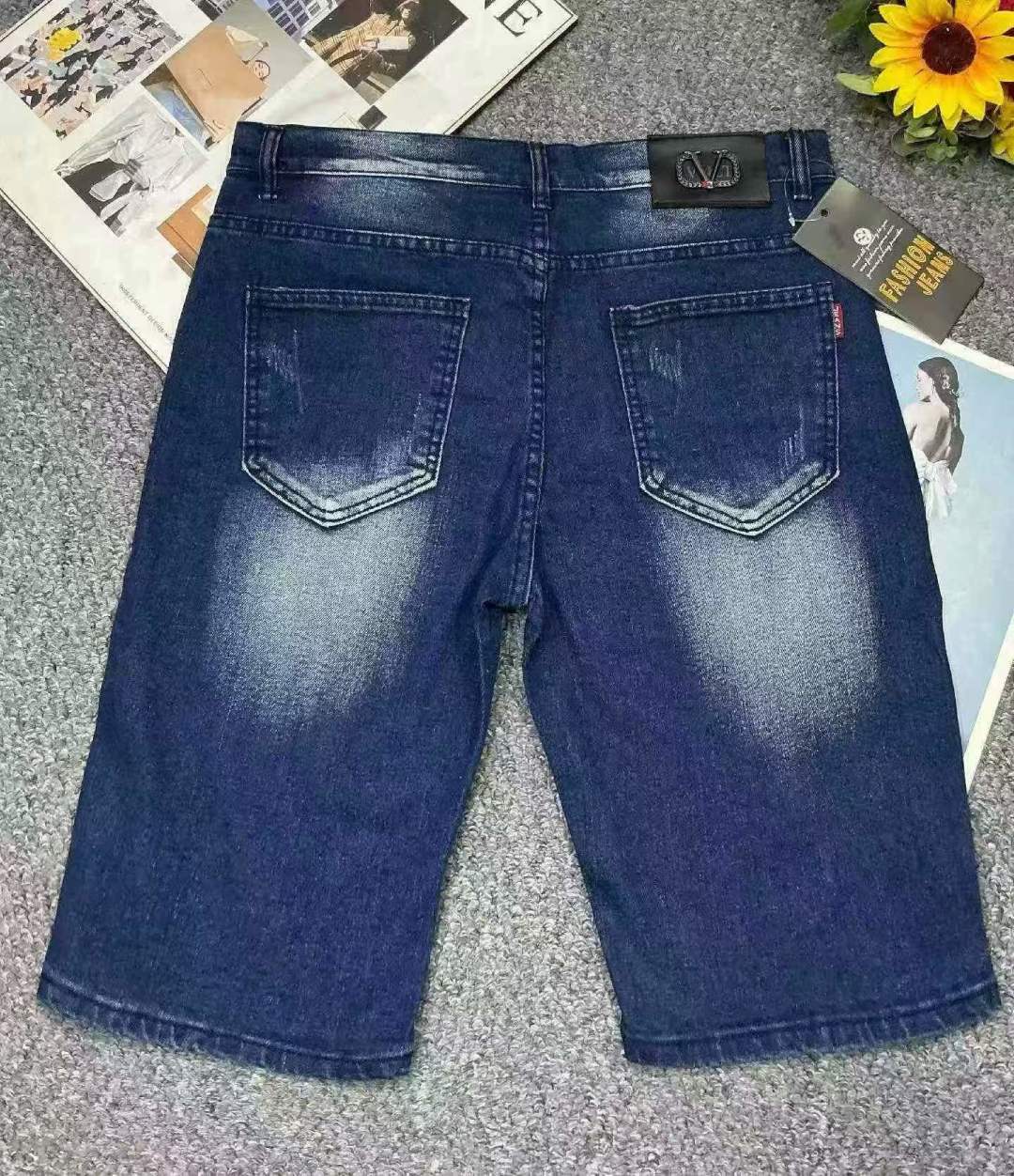 New summer style, high-elasticity men's retro washed cotton ripped denim shorts.