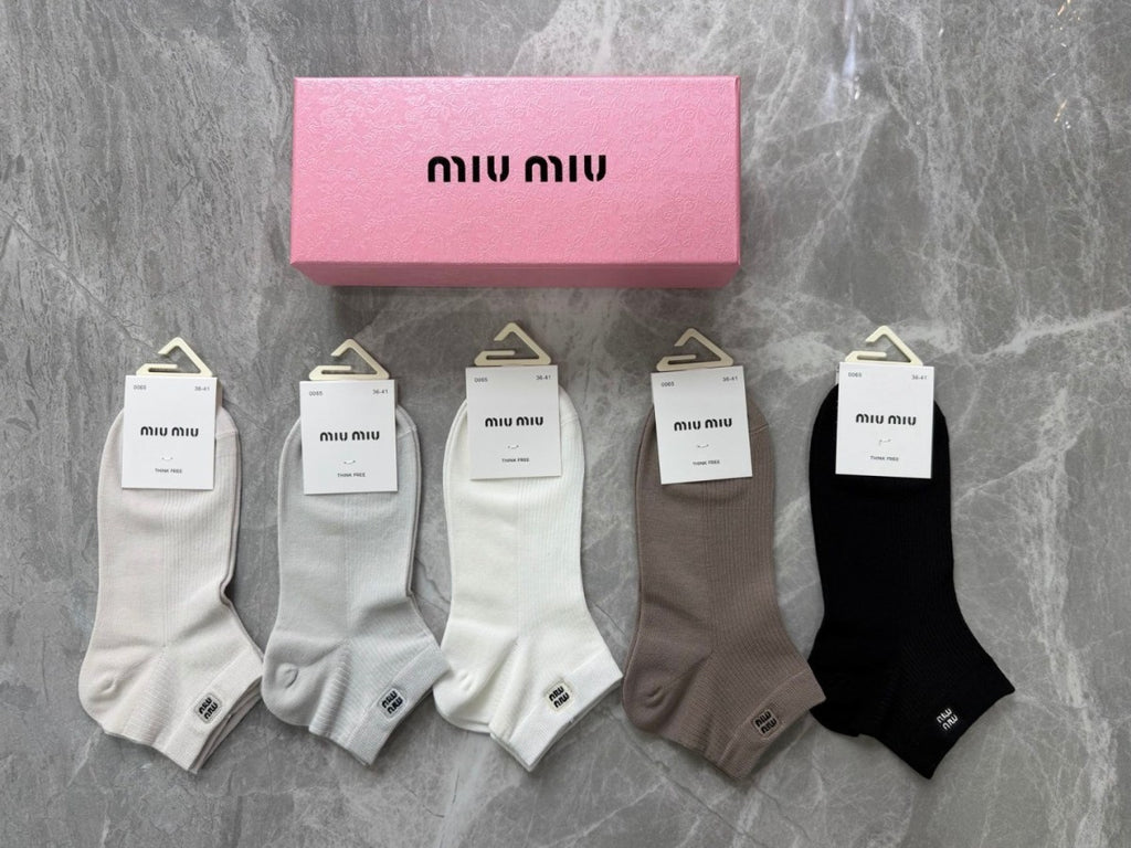 Mixed Kids' Socks Wholesale | Ages 2–12 | Boys & Girls | $2.50/Pair | MOQ 250 Pairs