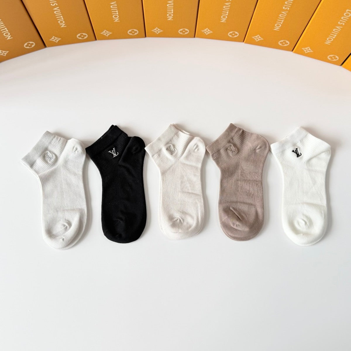 Mixed Kids' Socks Wholesale | Ages 2–12 | Boys & Girls | $2.50/Pair | MOQ 250 Pairs