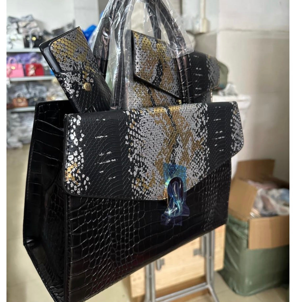 Miss-Zury Luxury Handbags – Wholesale Bulk Lot