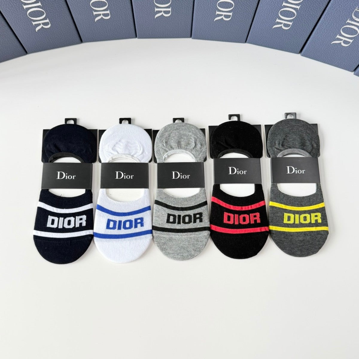 Men's Adult Socks Wholesale | $2.30/Pair | MOQ 250 Pairs