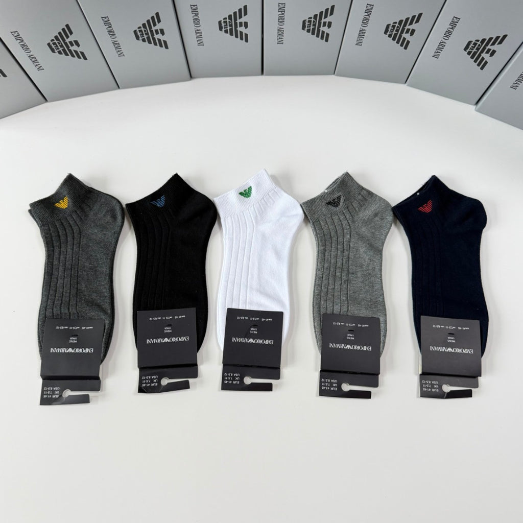 Mixed Kids' Socks Wholesale | Ages 2–12 | Boys & Girls | $2.50/Pair | MOQ 250 Pairs
