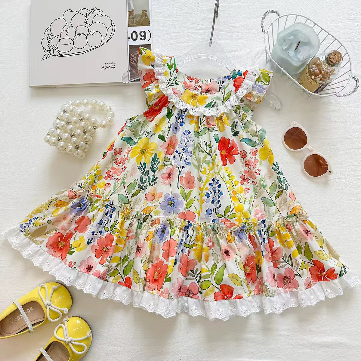 Floral Print Sleeveless Dress for Girls with Peter Pan Collar and Lace Trim Princess Style Dress