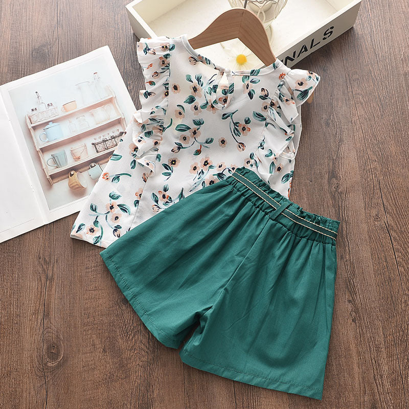 Girls' Small Floral Flutter Sleeve Top & Solid Shorts Two-Piece Set