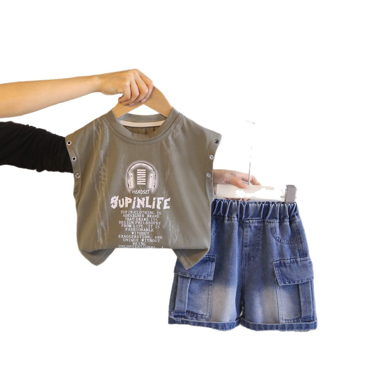 Baby and children's sleeveless shorts two-piece set