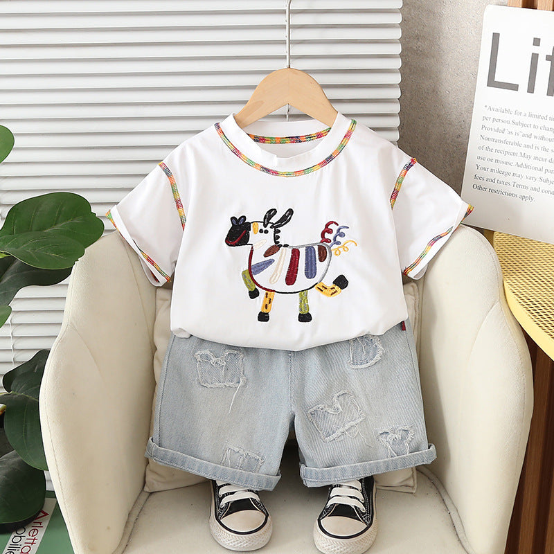 Short sleeved two-piece baby clothing set