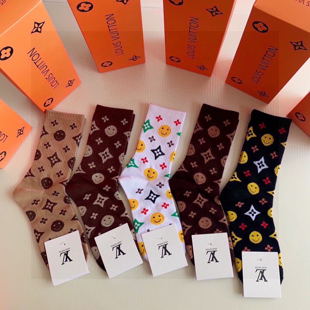 Mixed Kids' Socks Wholesale | Ages 2–12 | Boys & Girls | $2.50/Pair | MOQ 250 Pairs