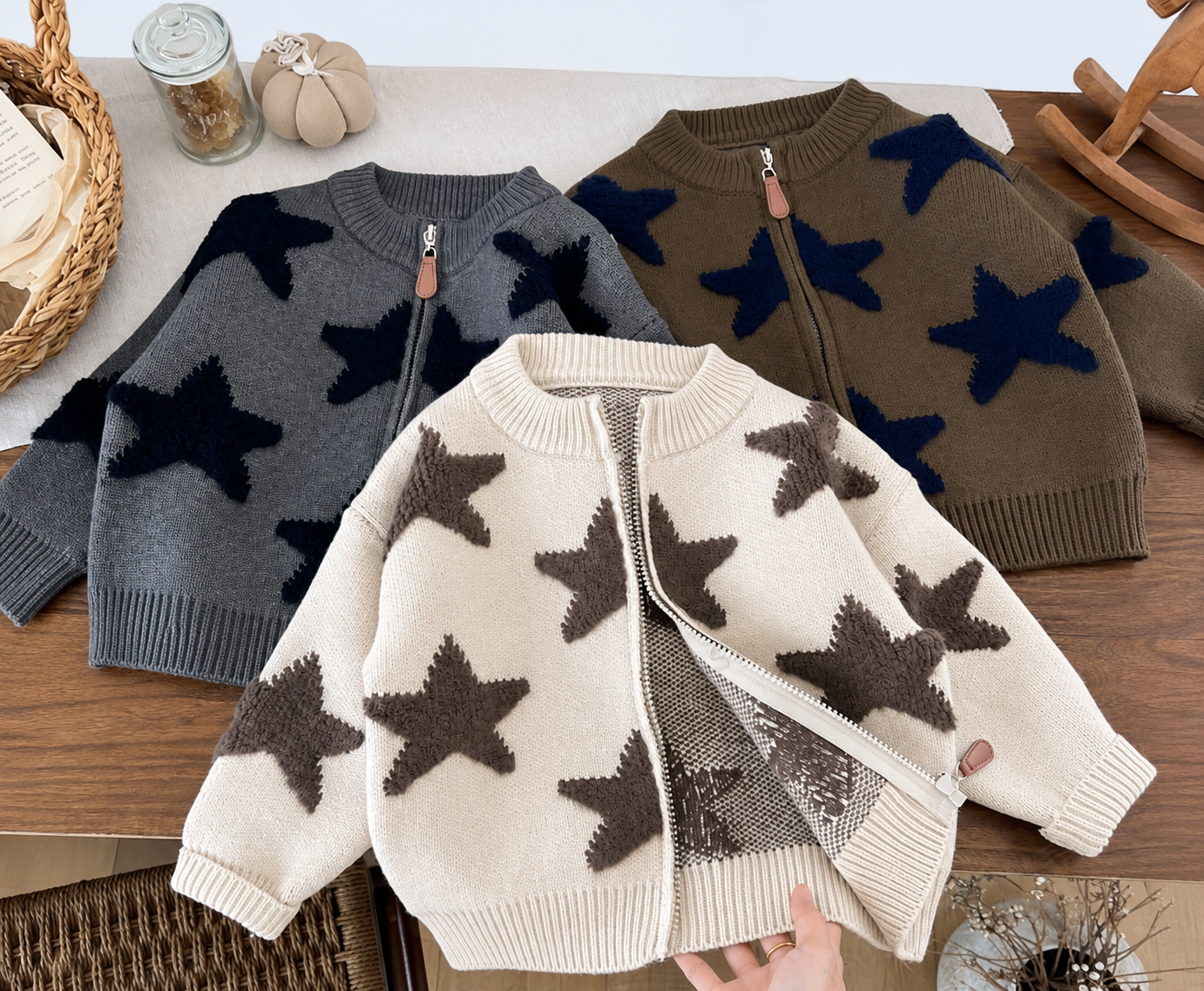 Kids Star Print Zip-Up Knit Cardigan – $4.30 Unit Price | MOQ 12