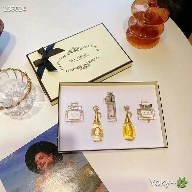 Dior Mini Perfume Gift Set – 5-Piece Fragrance Collection