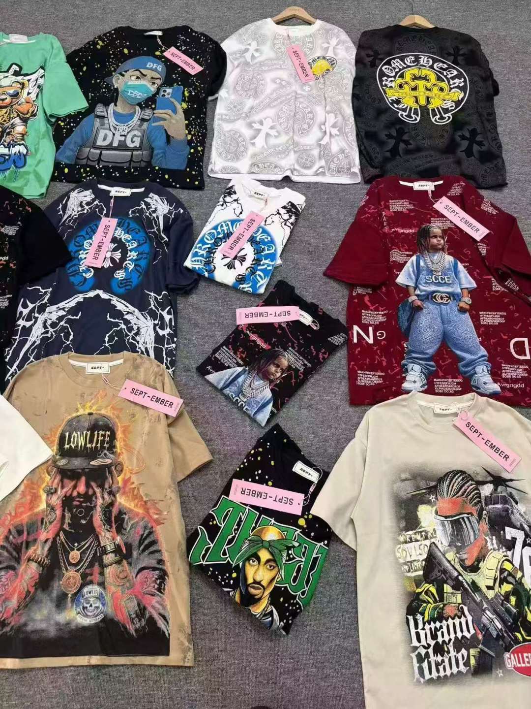Mixed Graphic T-Shirts Assortment – MOQ 100 pcs | $6.00/pc / 300-380g
