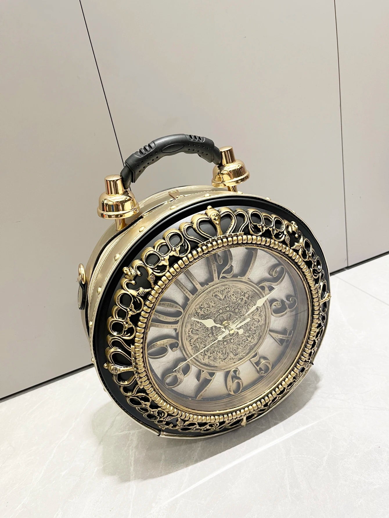 TimeLuxe™ Clock Bag ⏰👜 — Timeless Fashion, Everyday Elegance